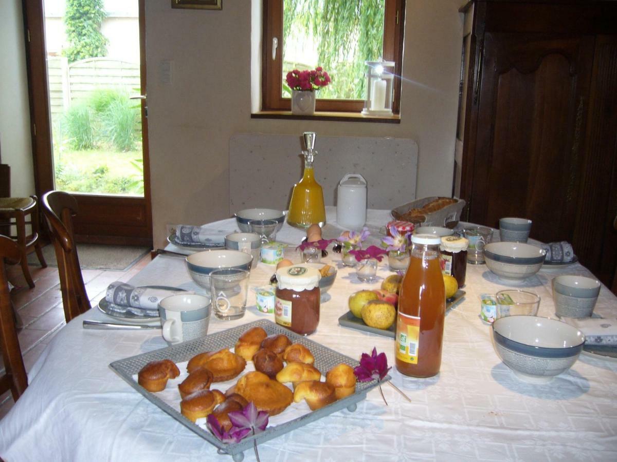 Bed and Breakfast Les Clematites Suce Екстер'єр фото
